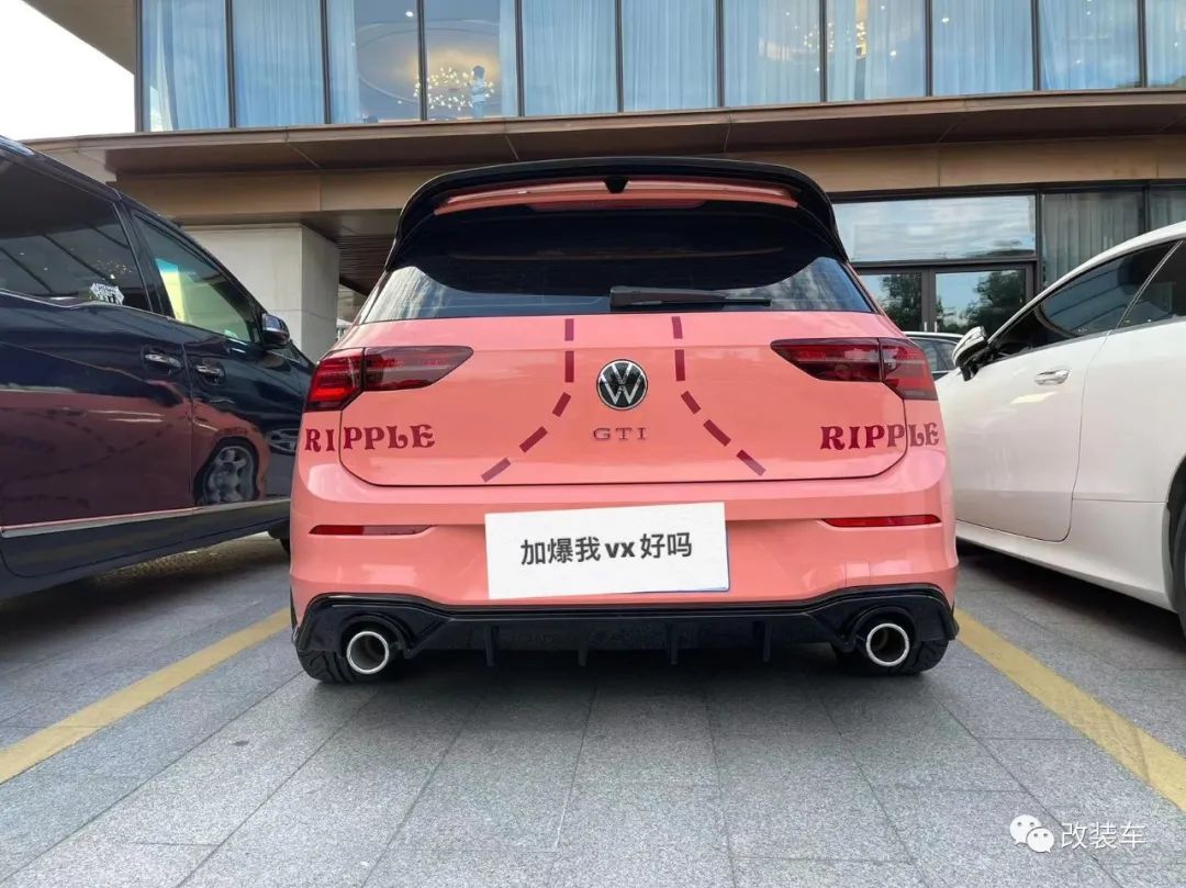 高尔夫gti8代走街,大众高尔夫第七代gti爆改