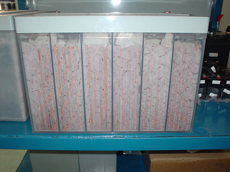 电池鼓了修复方法,电瓶车电瓶充鼓了怎么修复