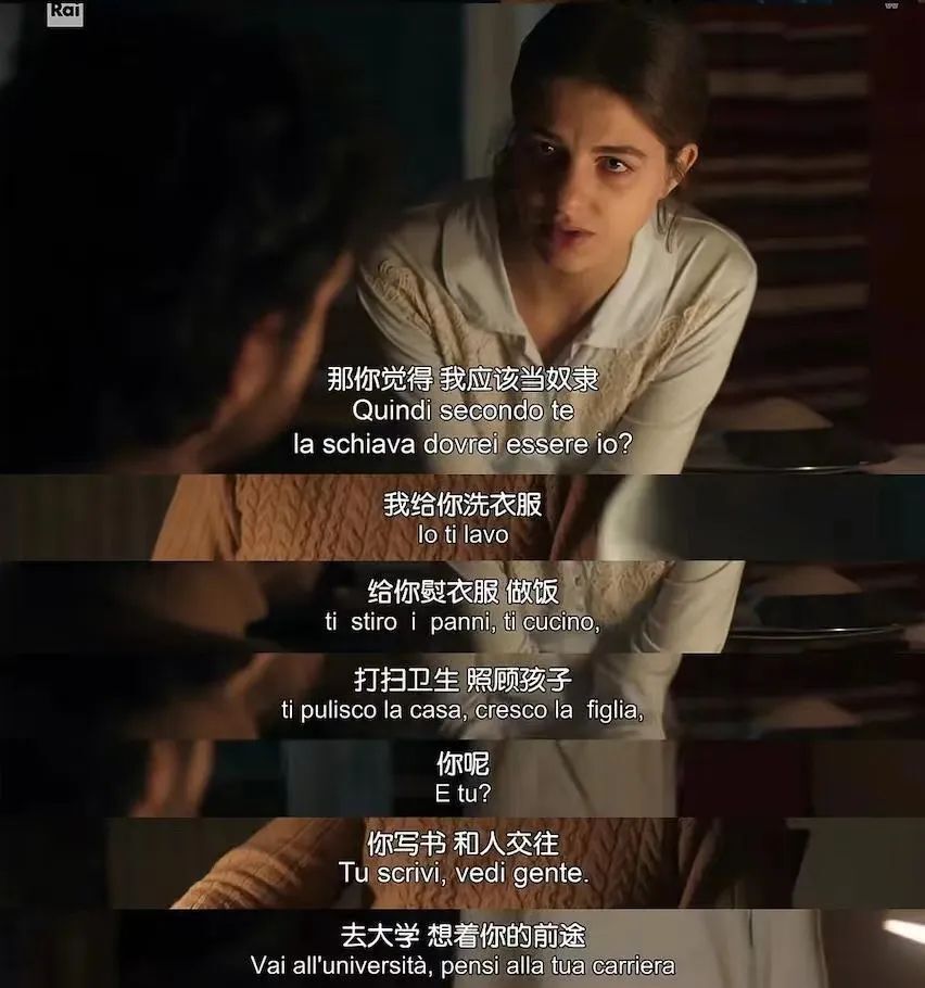 给妈妈买蛋糕却被爸爸骂瘫痪,给亲爸买蛋糕