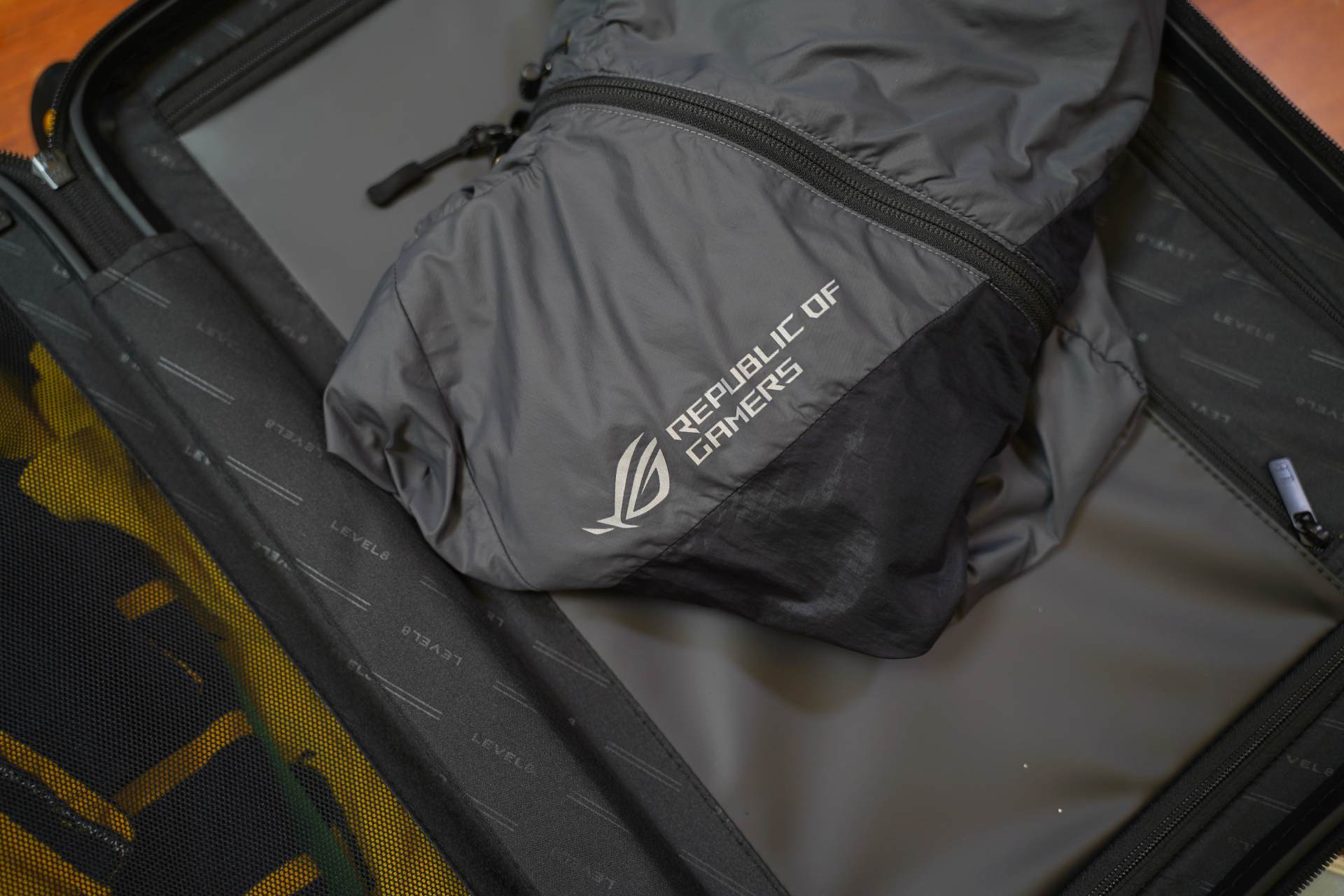 复工复产开始搬砖，出差*党**入手地平线8号城市脉搏行李箱