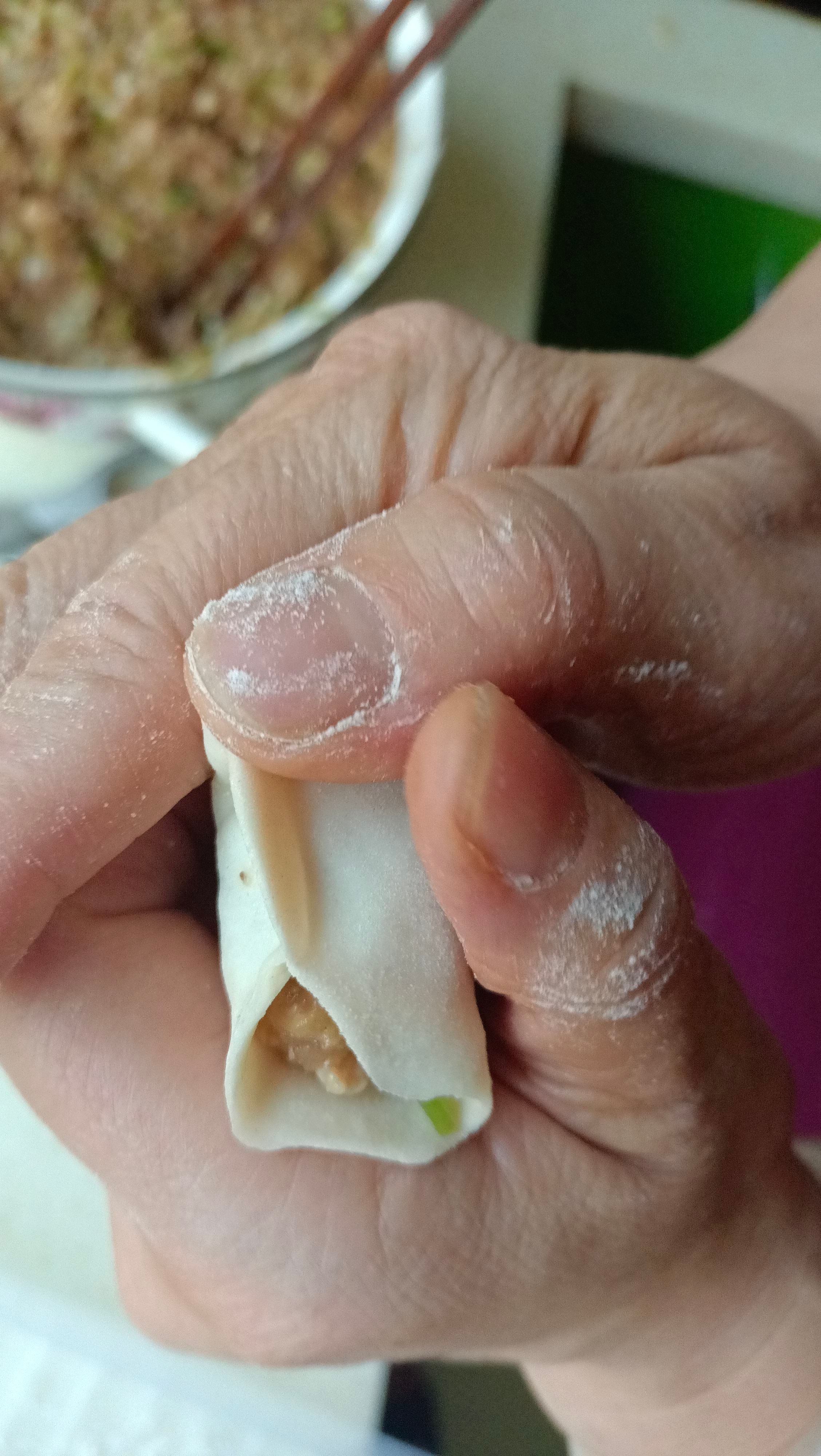 高筋面粉适合做馒头饺子,小麦面粉能包饺子吗