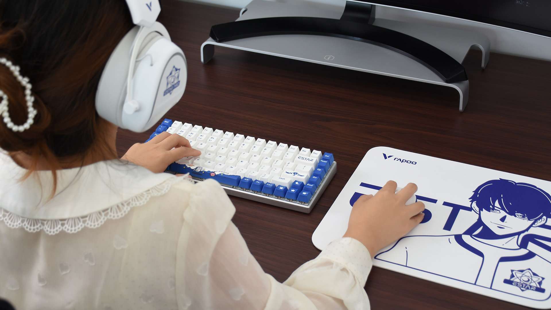 雷柏estar联名键盘设置灯光,雷柏estarpro秋季赛