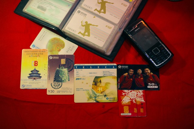 贫困大学生怎样赚钱,贫困生考上大学可以拿多少钱