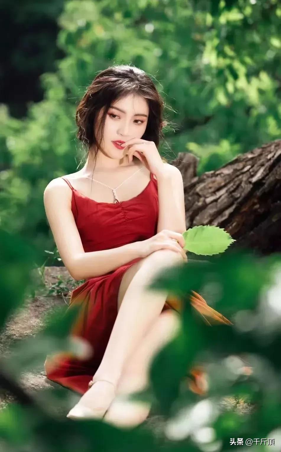 梦幽恋语曲绵柔，细雨抚琴醉情弦（原创/古风）