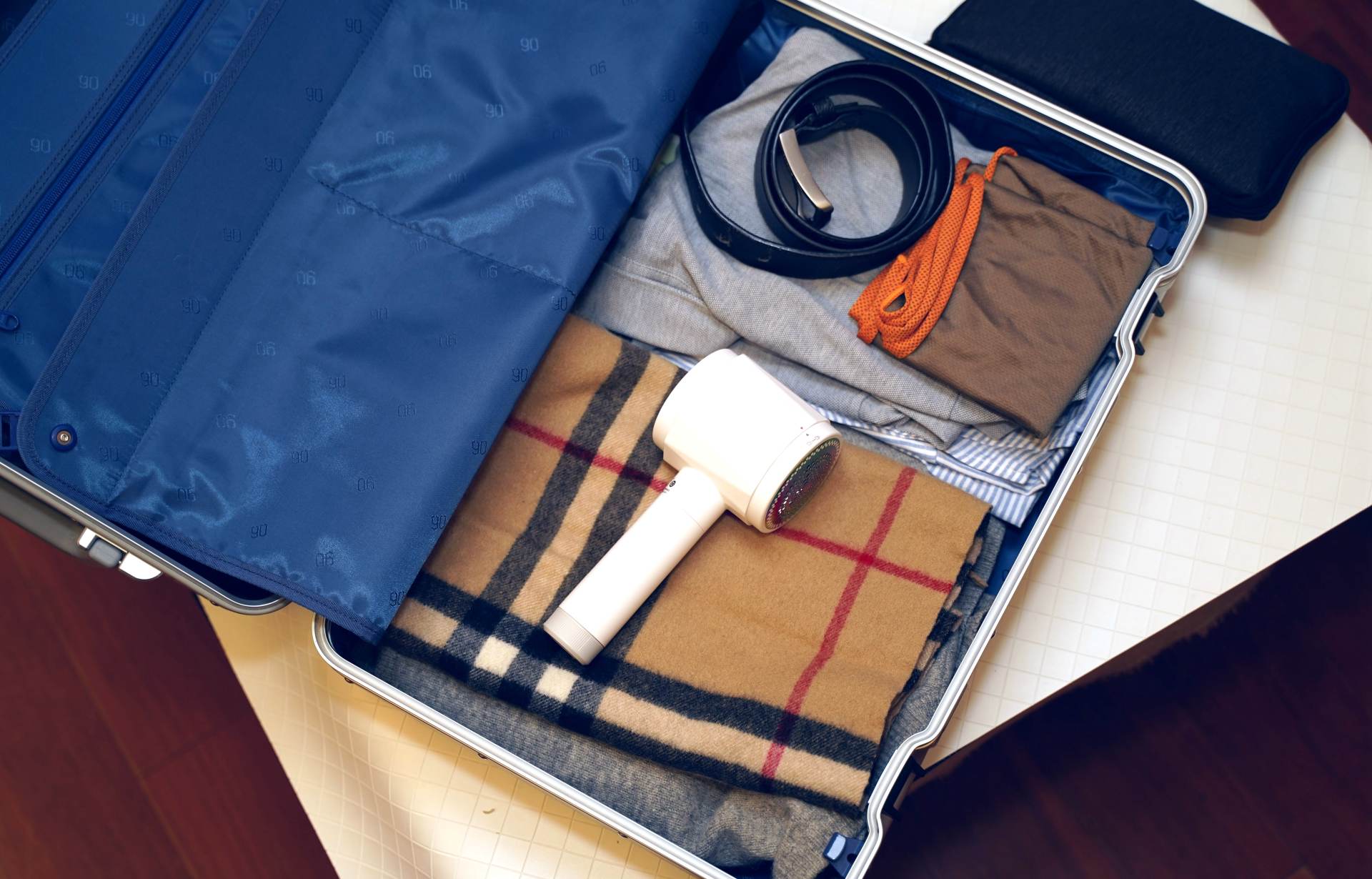 复工复产开始搬砖，出差*党**入手地平线8号城市脉搏行李箱