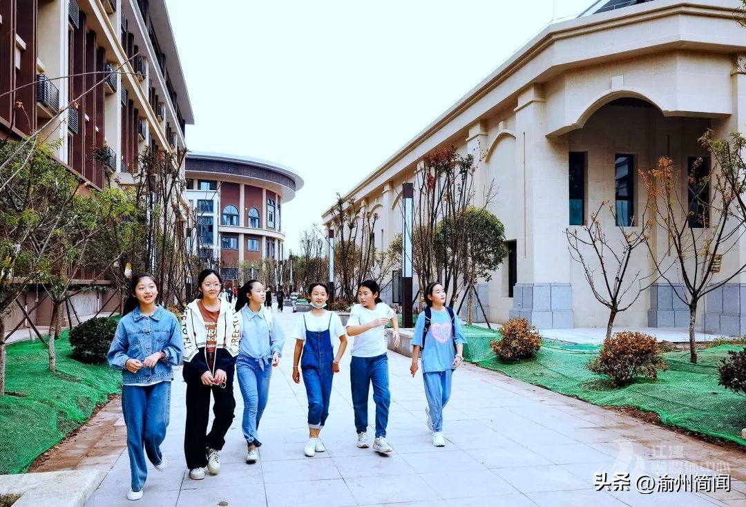 江津中学开学季,江津区学校开学时间