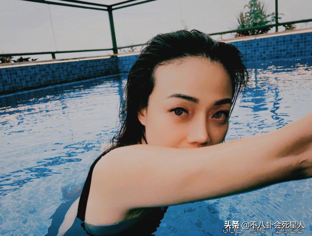 最美港星李嘉欣温碧霞,李嘉欣华裔小姐泳装秀