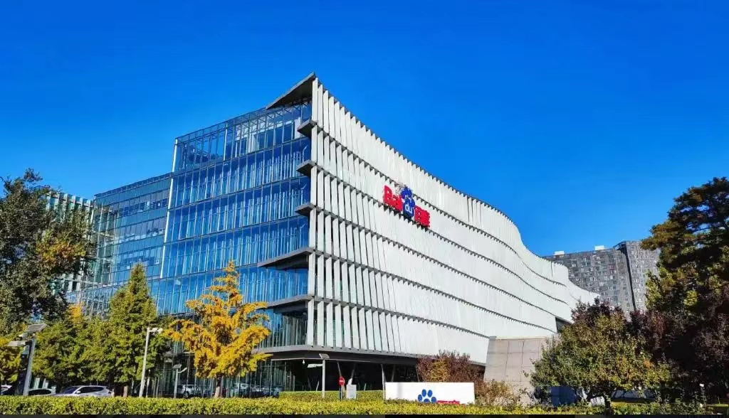 技术打底，“AI竞速”百度已处领先身位