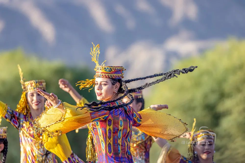 路过*疆新**的那些地方02（很南，很难，*疆新**行12）