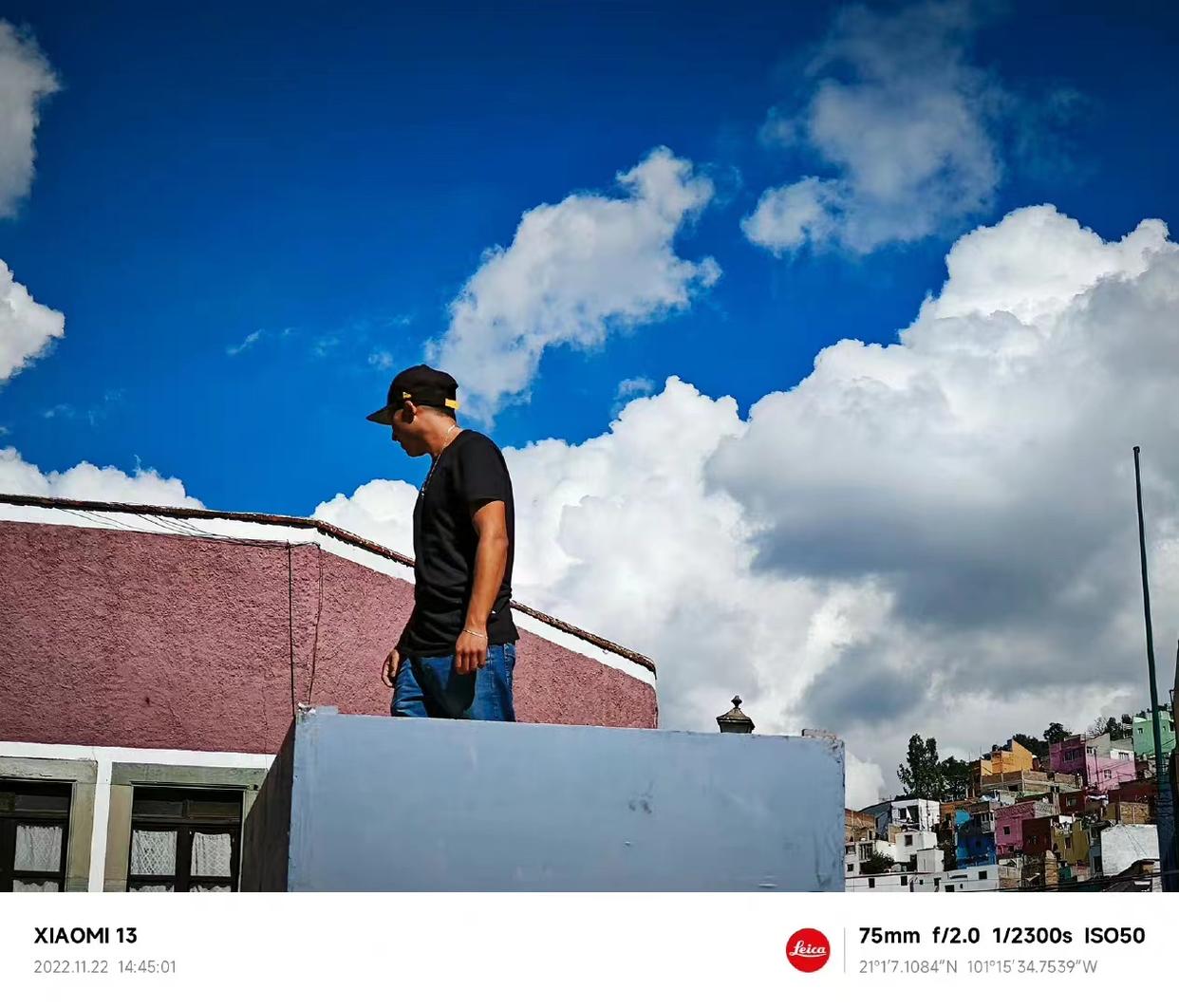 小米13ultra徕卡光学全焦段四摄,小米13摄像头支持多少倍光学变焦