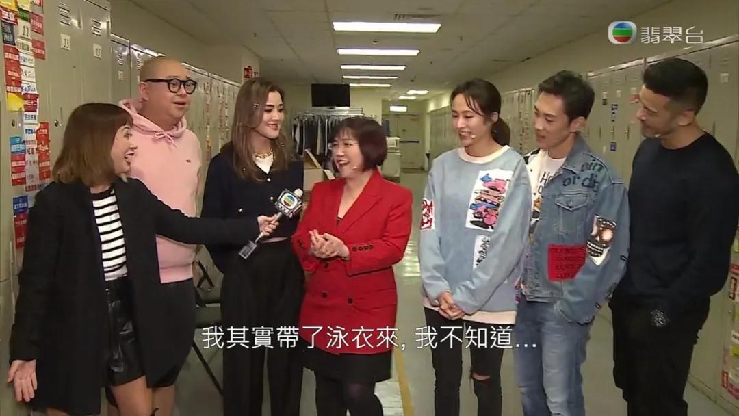 58岁亿万富婆带资入组，无人敢骂：风水大师都当上女主了...