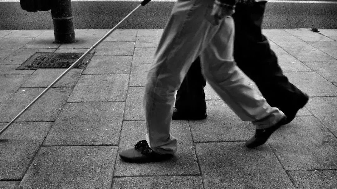 歌词经典语录100句,最打动人心的经典歌词句子