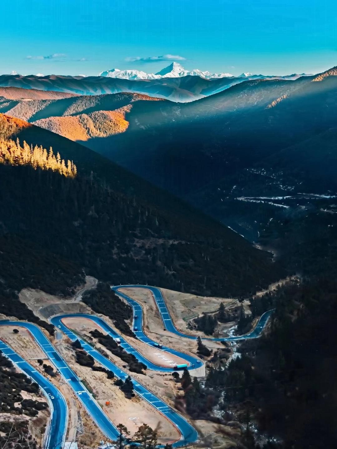 川西，不知启蒙了多少人对*藏西**的向往和渴望