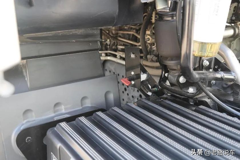 奔驰actros2653测评,国产奔驰重卡actros优享版