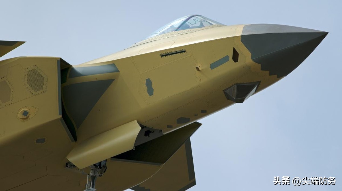 歼20最大飞行速度怎么才2马赫,歼20极速2.8马赫实战中用得到么