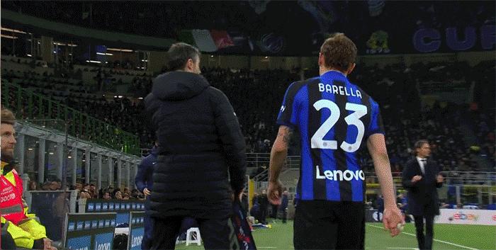 怒踢！碎嘴！国米国宝斗将为何战力只剩1/4德比战三画面解答