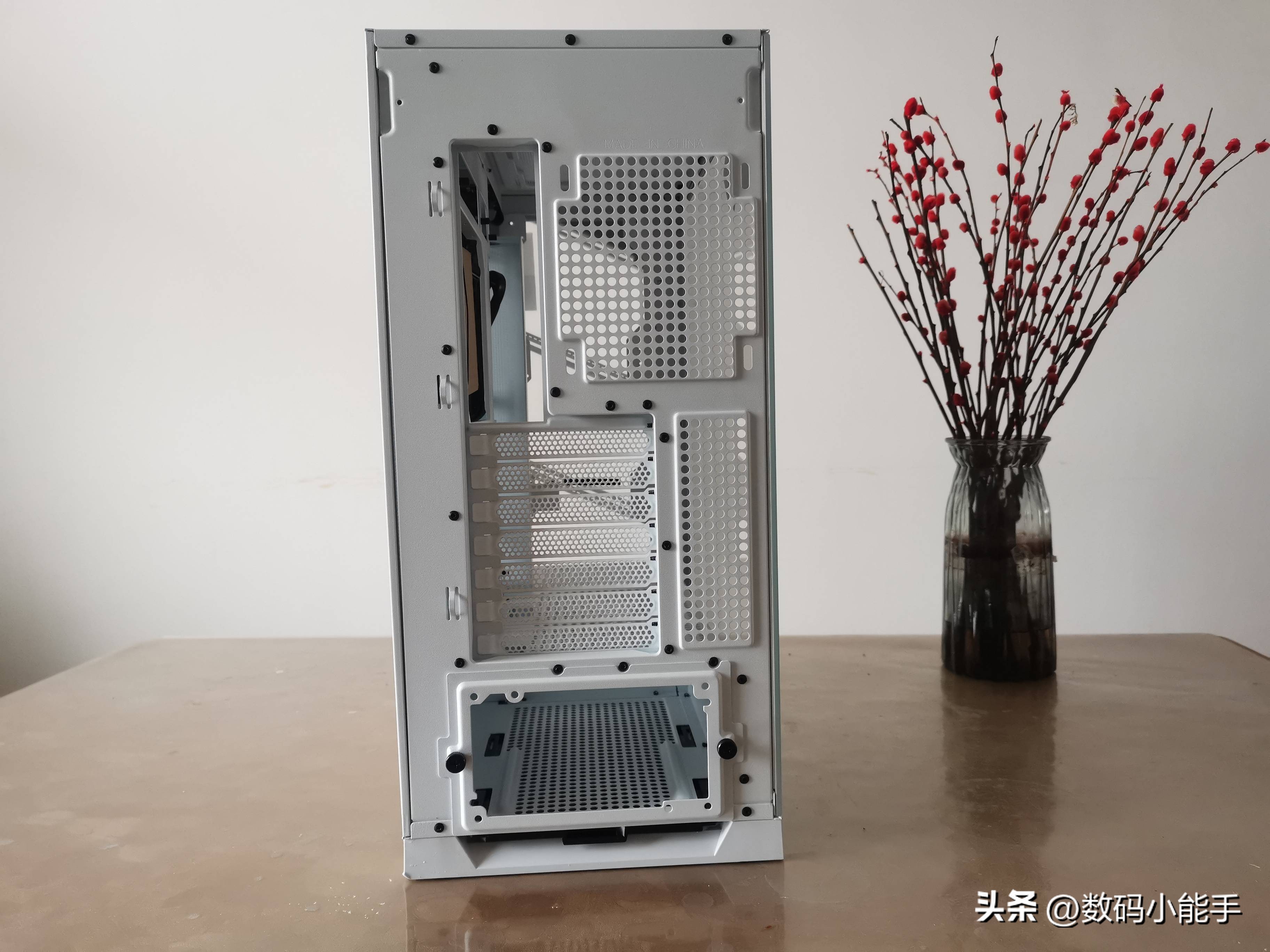 鑫谷昆仑御风机箱怎么样,鑫谷昆仑御风机箱安装展示