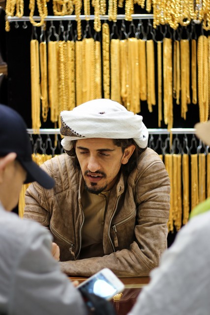 卡塔尔花2000亿打造城市,卡塔尔花了2000亿美元吗