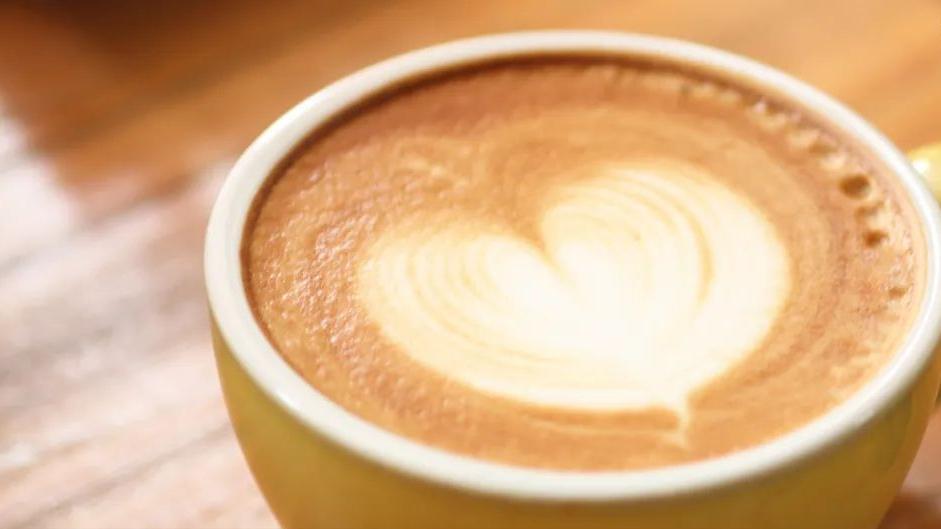 拿铁刚做好没几分钟就分解消泡了，是什么原因呢？