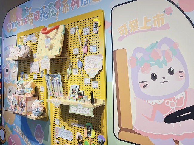 富士instax博物馆携手公益组织发起动物保护主题活动