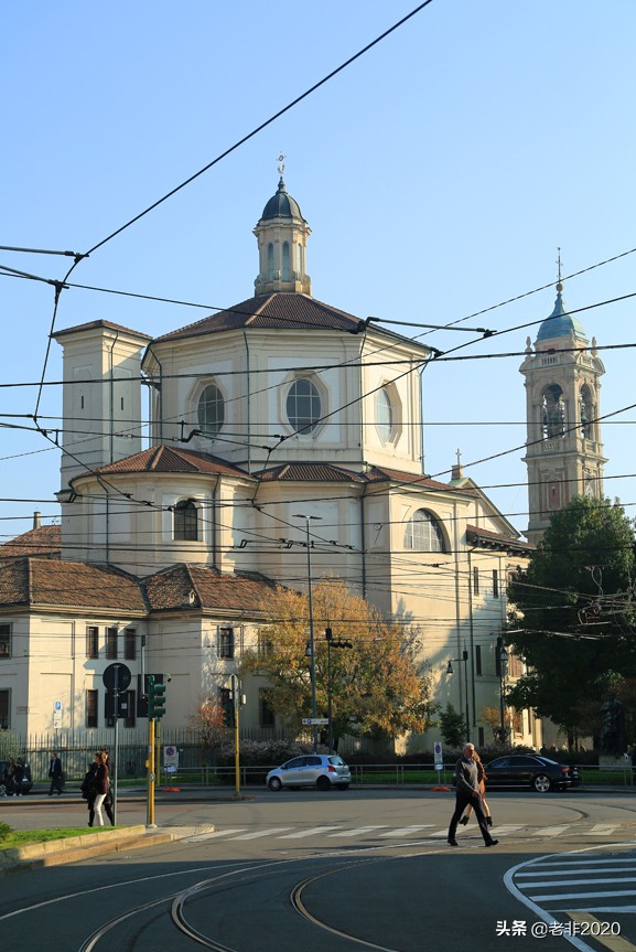 身为一个建筑师的表现,旅行中遇到好看的建筑