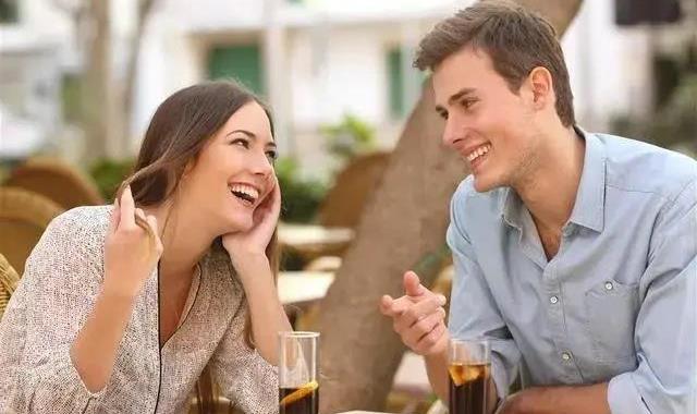 异性频繁的聊天真的会产生爱意吗,异性频繁分享日常