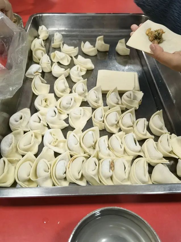 抗击疫情,与爱同行——宜昌市体育运动学校封闭式管理活动纪实