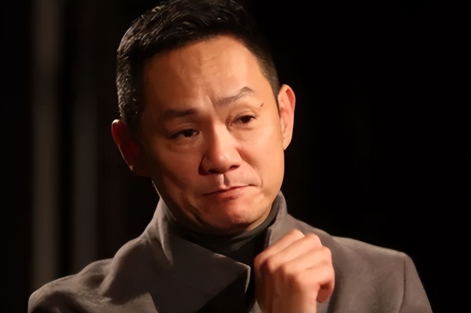 妻子离世丈夫一辈子不再婚,痴情男儿果靖霖去世