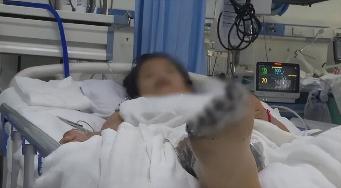 苹果充电被电到人要截肢,买iphone遭电击