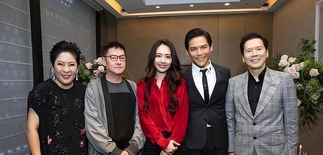 郭碧婷的这场“赌豪”本就是败局