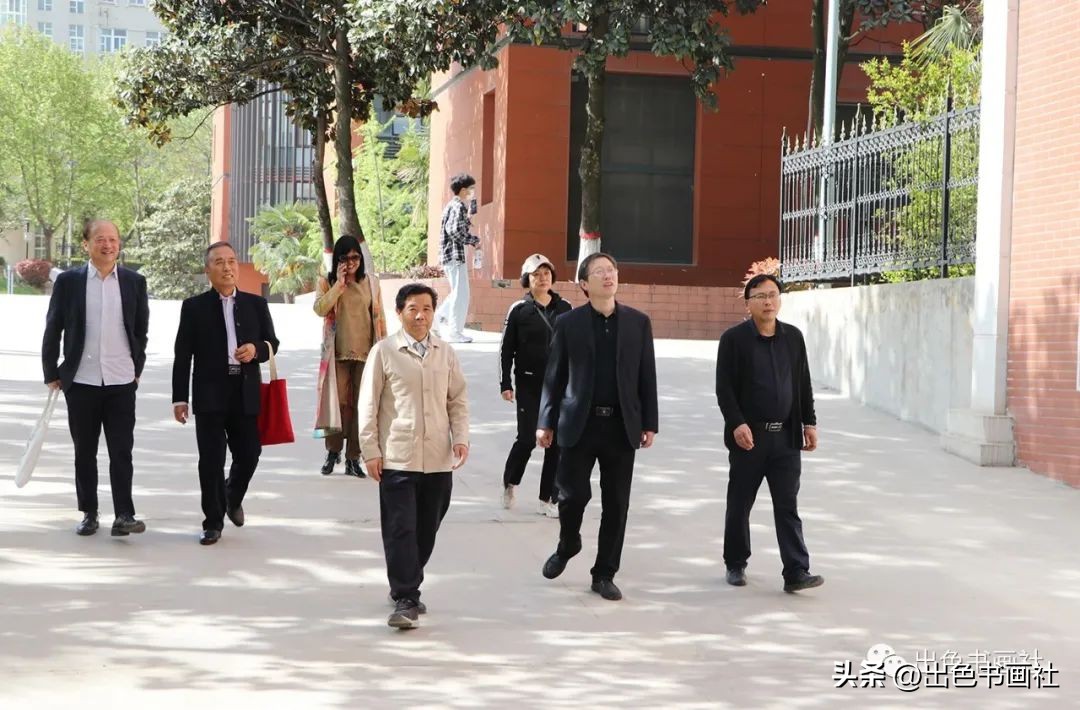 毛驴·石头·荆棘鸟——终南性灵社专访学者·作家王海珺