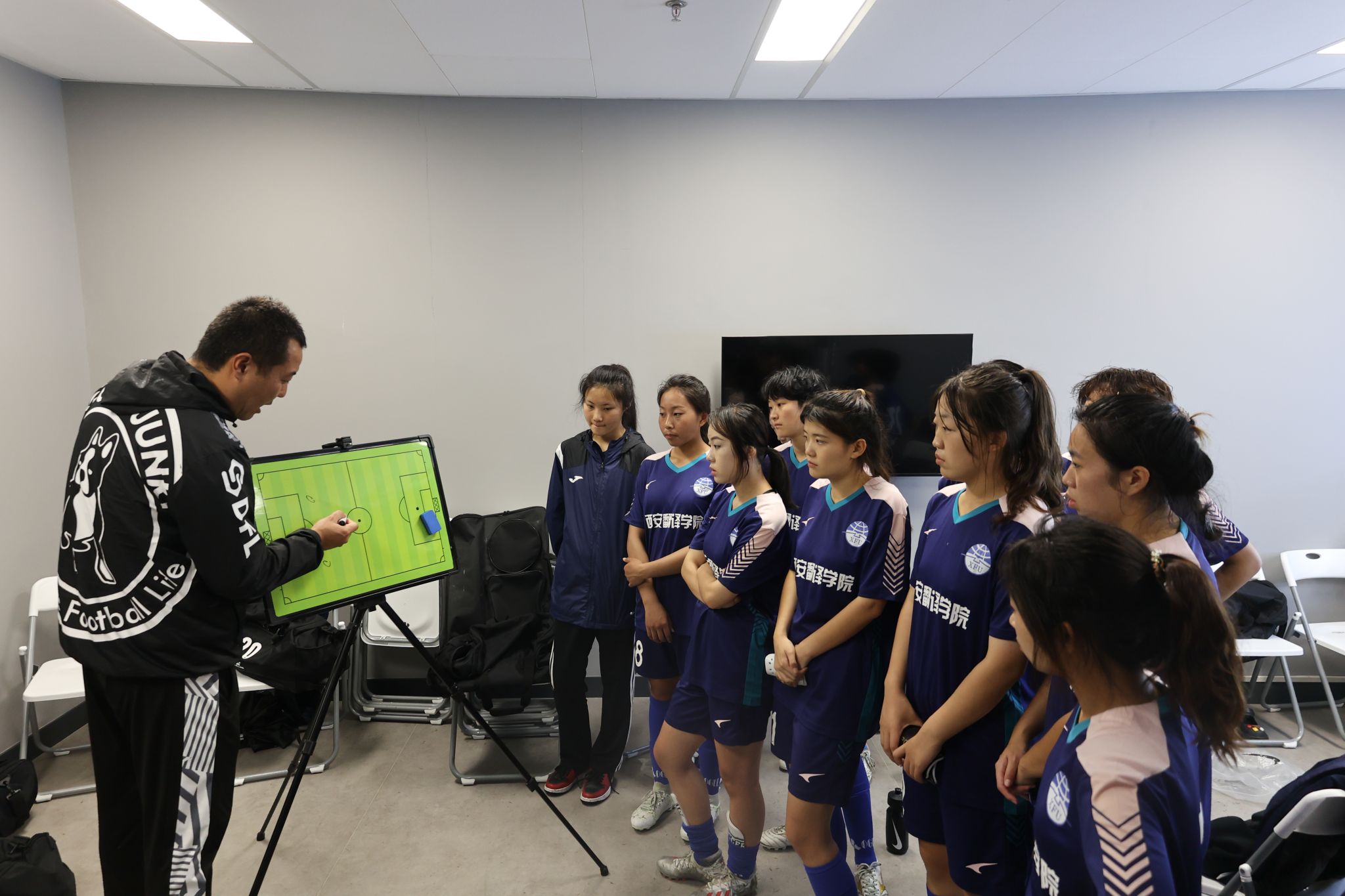 西北大学女足夺冠,西安大学生足球联赛2023女足