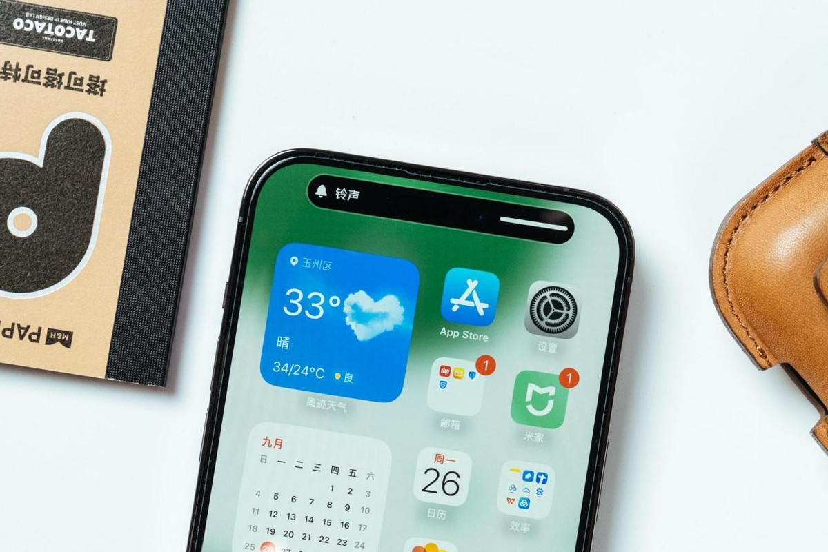 2022年想换手机推荐苹果还是华为,2023年最值得入手的手机有哪些