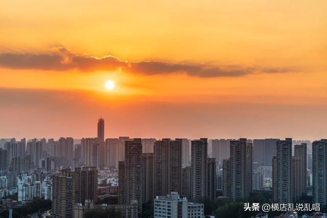 江苏常州楼市的危机，发达的常州，高昂的房价，常州市楼市的潜力