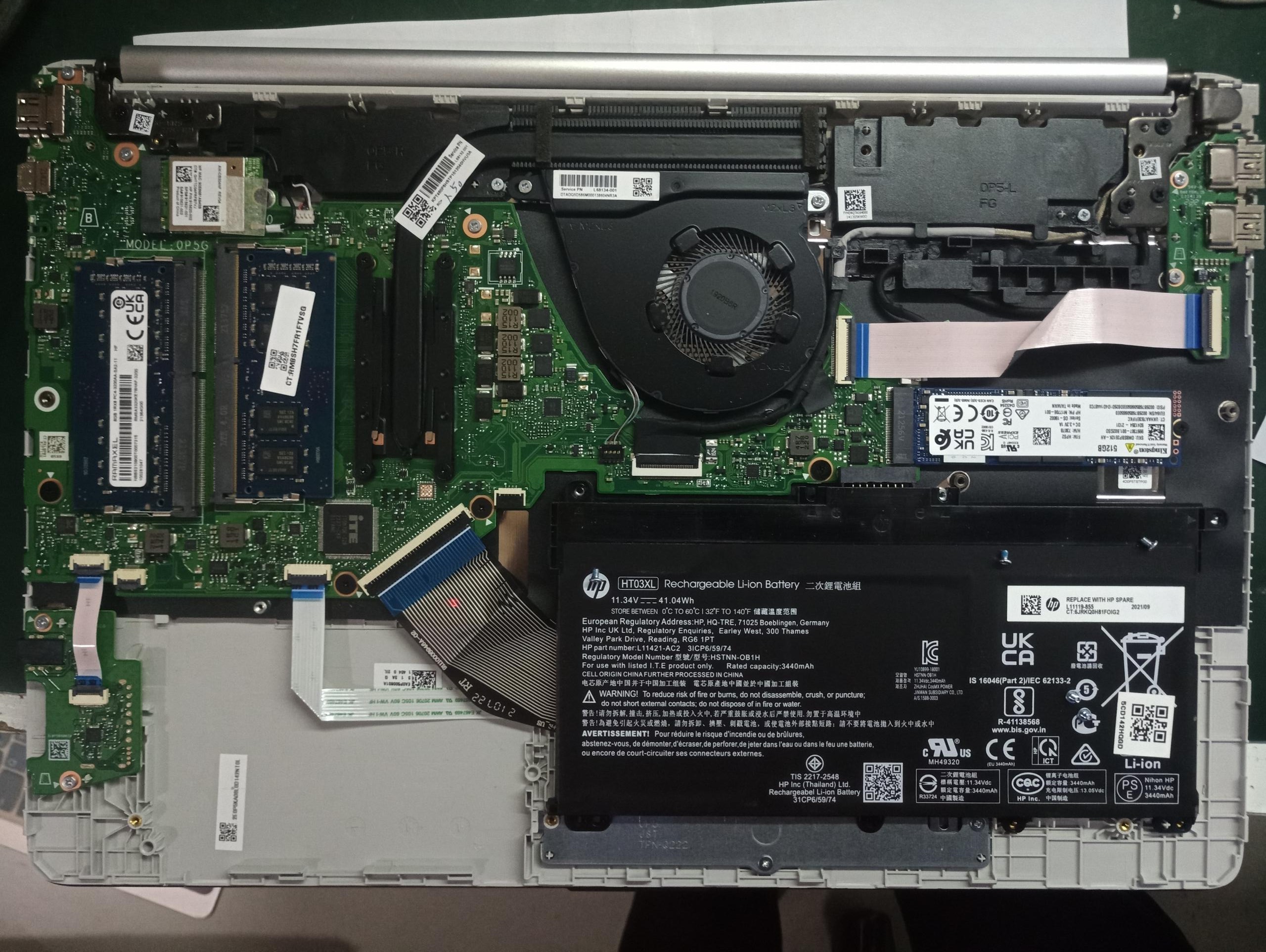 惠普15s-er1004au新机开机,惠普星15拆机不清灰