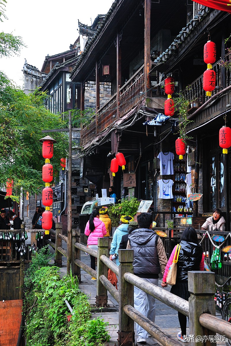 重庆建川博物馆老年人要不要门票,重庆融创渝乐小镇老年人免票不