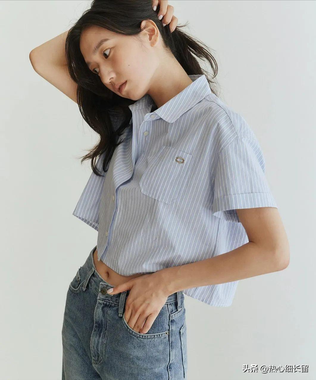 短袖衬衫的基础穿法越简单越时髦,短袖中长款衬衣穿搭技巧