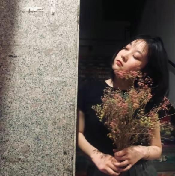 搬水工的女人,搬水工女生