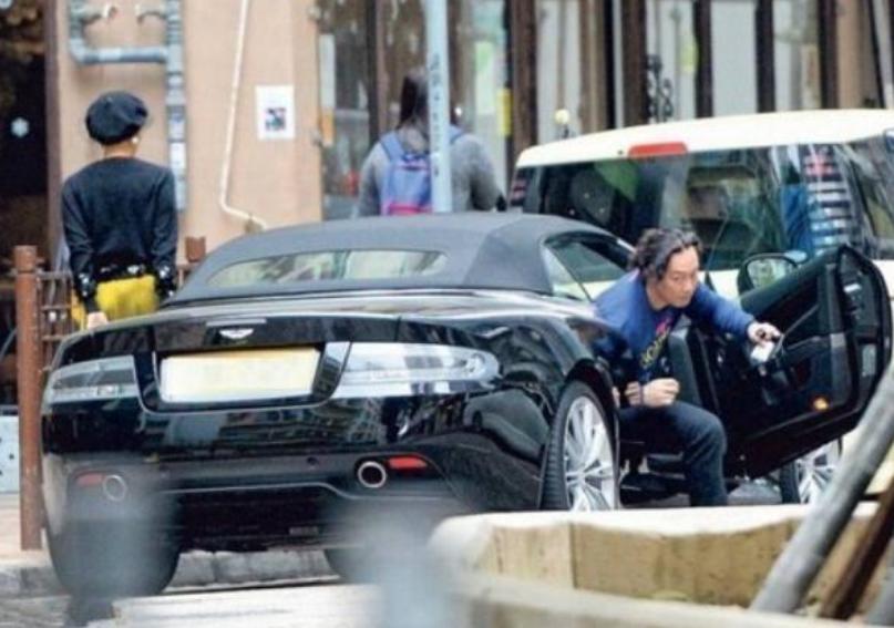 顶级明星的收入,顶级歌手一年版权收入