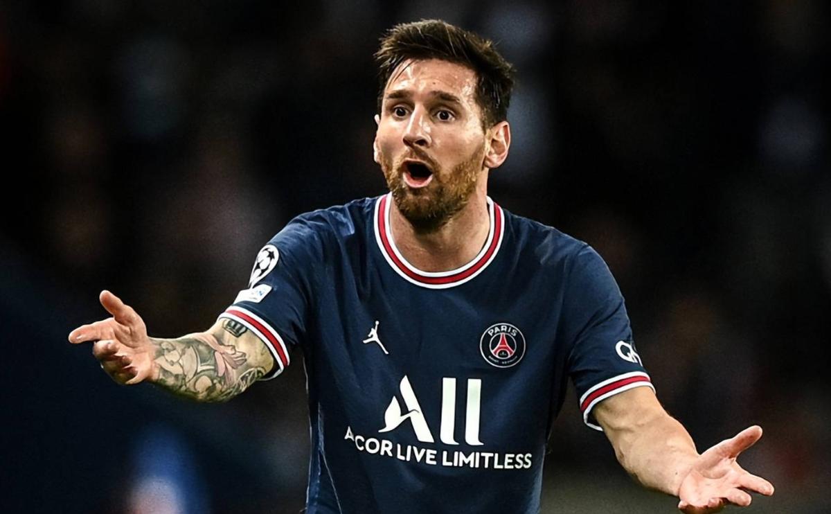 哈兰德踢疯了！刷2大世界纪录+追平梅西，欧足联认证，姆巴佩羡慕