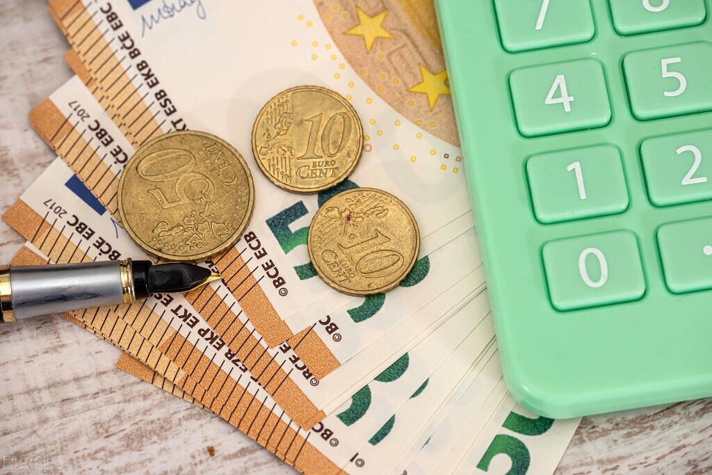 欧元汇率走势分析及其影响,欧元汇率为什么跌得这么厉害