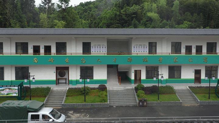 现在年轻人每天都想什么,现在的年轻人都在想什么