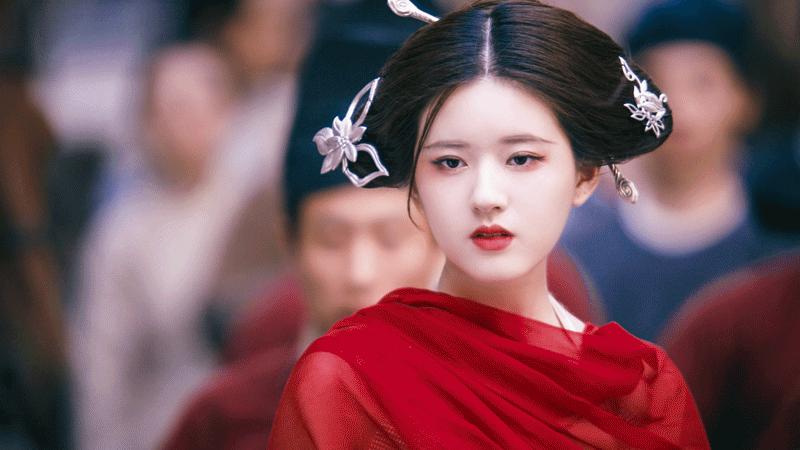 她真美，可还是被糟蹋了！娱乐圈到底有完没完