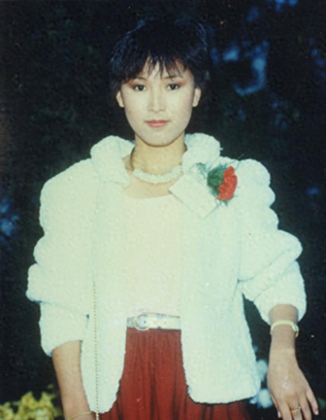 从荧幕走到现实生活,从荧屏到银幕