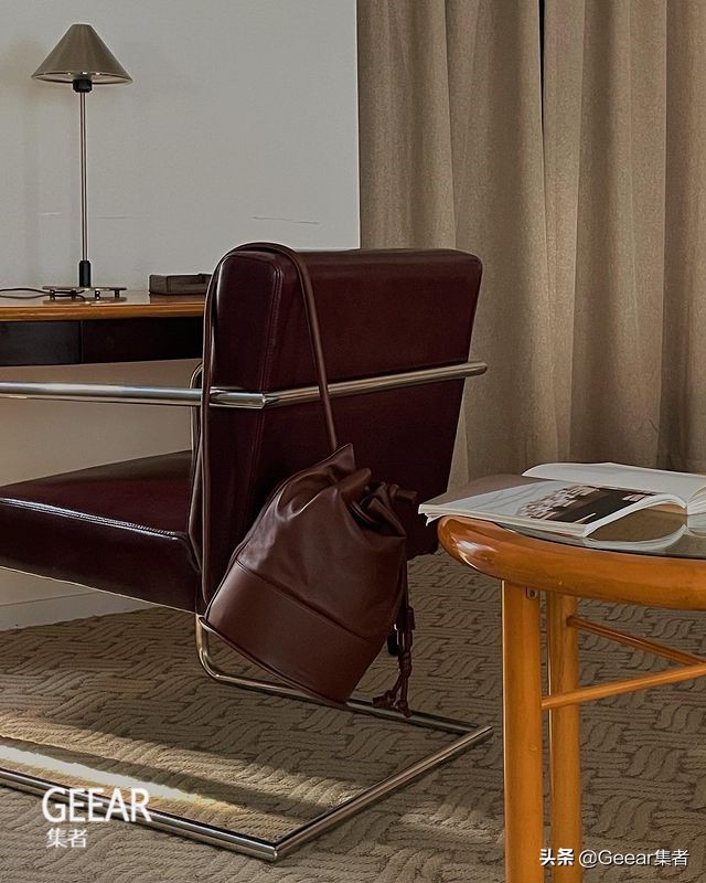 高端轻奢女手袋,时尚芭莎金高银同款包包