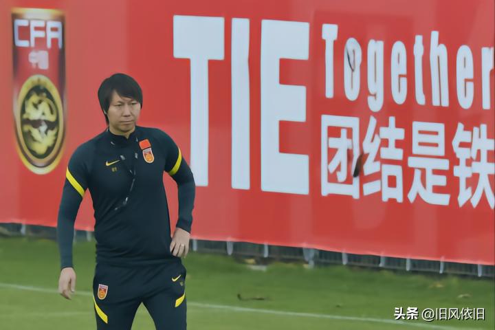 告别2022：有人圆梦有人泪流满面，有人胡闹有人再也不见