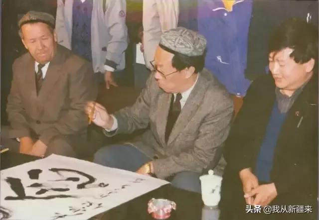 沙漠变绿洲是怎么做到的,把沙漠变成肥沃的土地