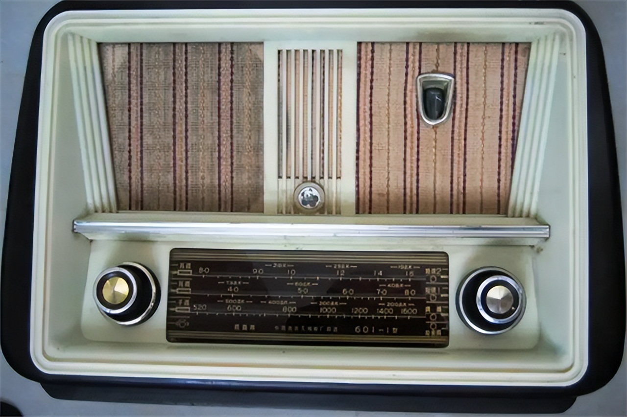 毛*东泽**时代的十大名牌，太珍贵了，你用过几种？