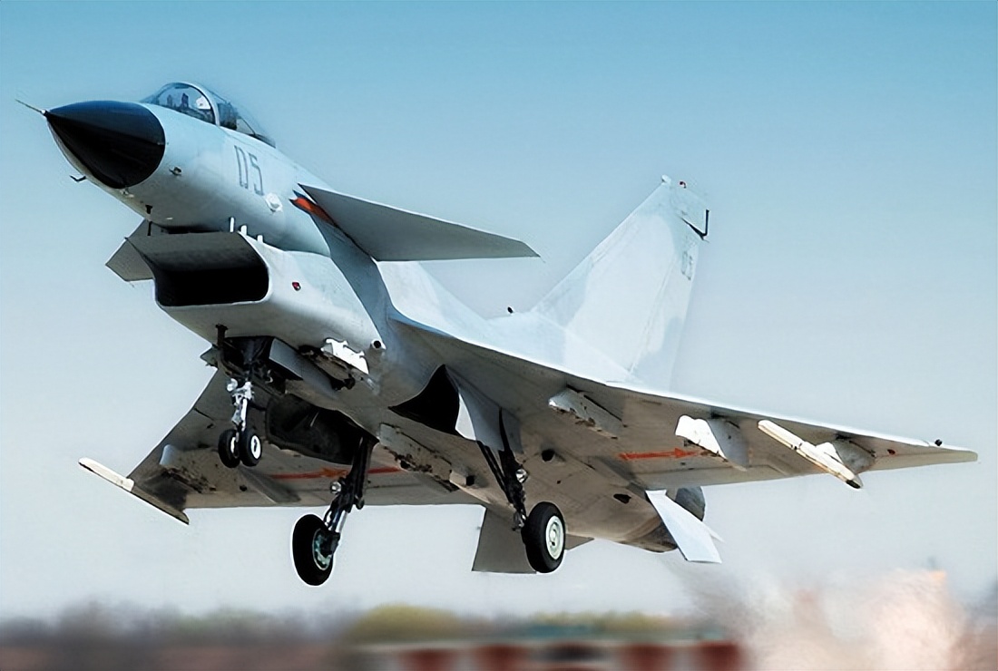 购买中国战斗机不给钱，我国战机出口，都有哪些困难呢？