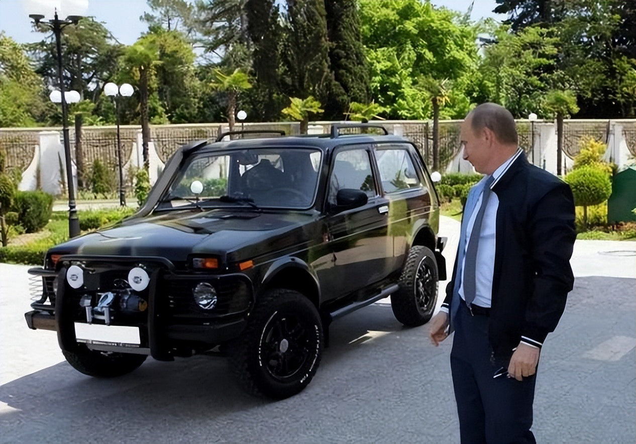 普京个人收入来源,普京每月收入多少